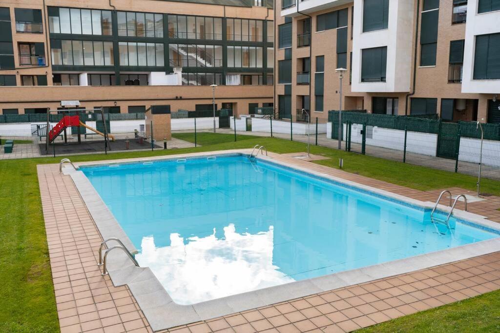 La Figar,Apartamento Con Piscina, Playa A 3Km Vut-4390-As Llanes Eksteriør bilde
